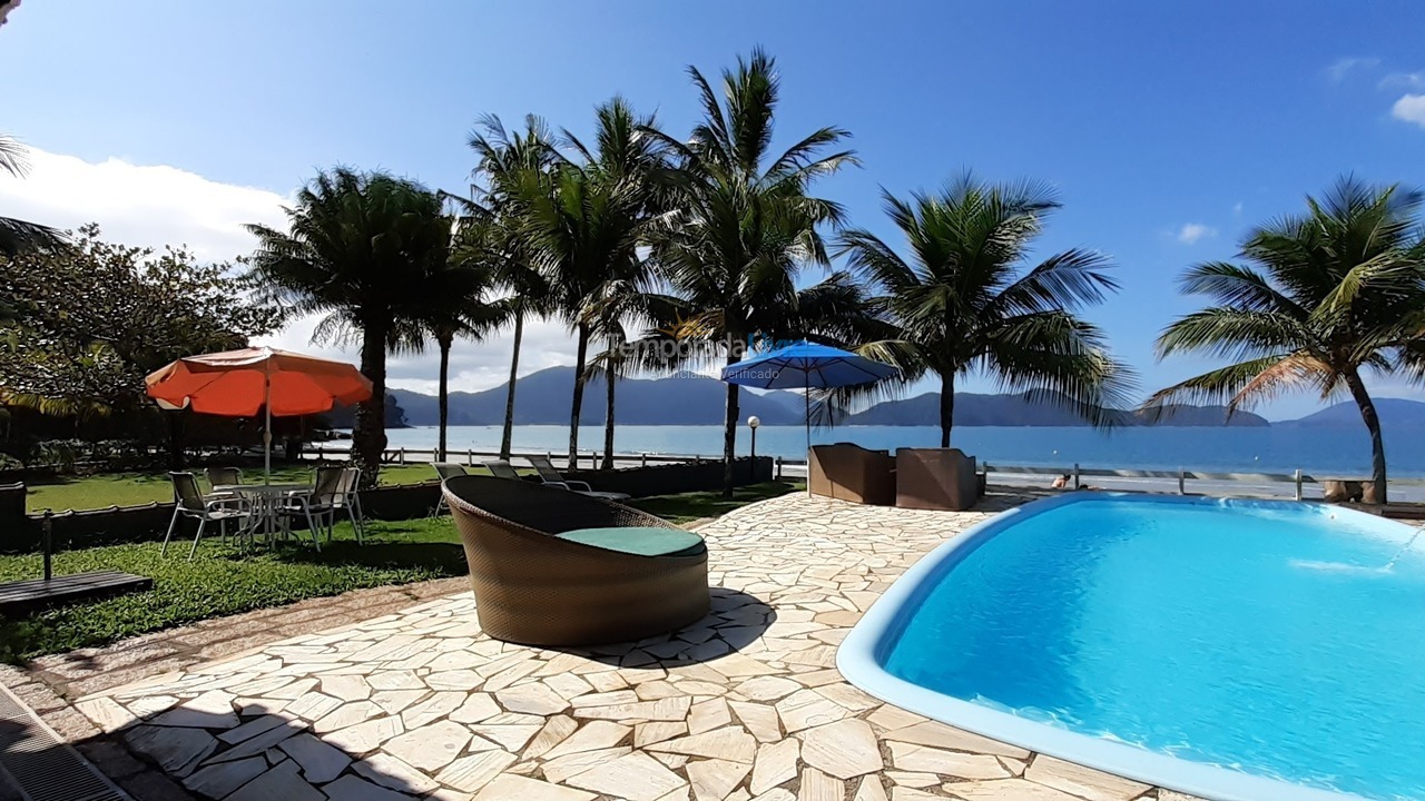 Casa para aluguel de temporada em Ubatuba (Praia da Fortaleza)