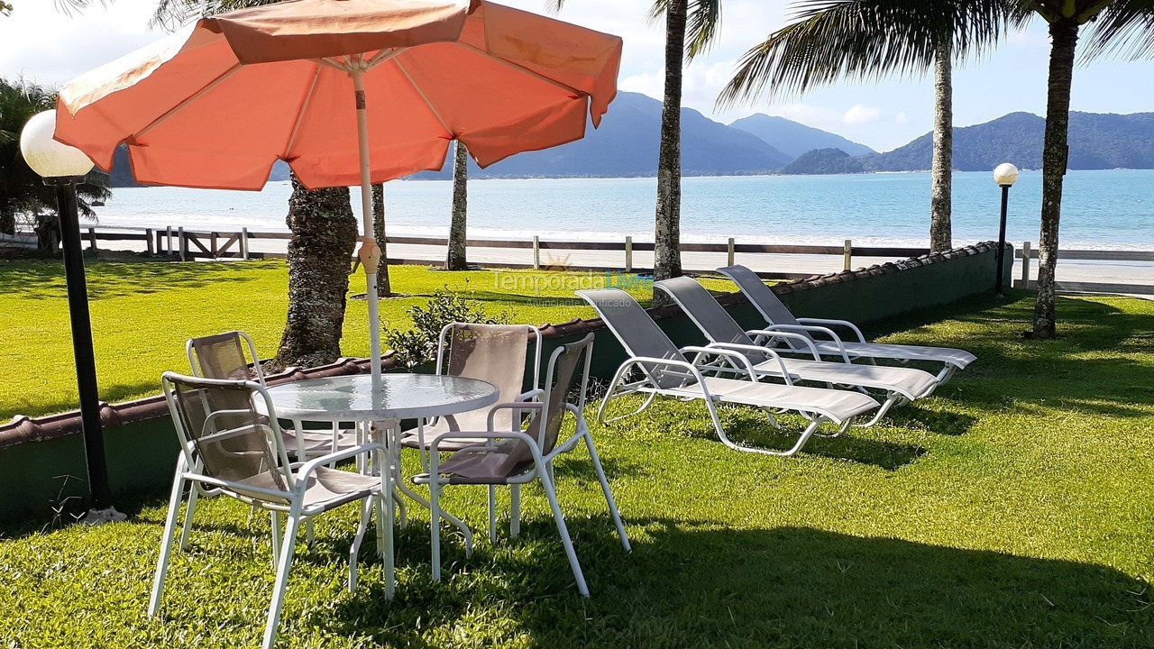 Casa para aluguel de temporada em Ubatuba (Praia da Fortaleza)