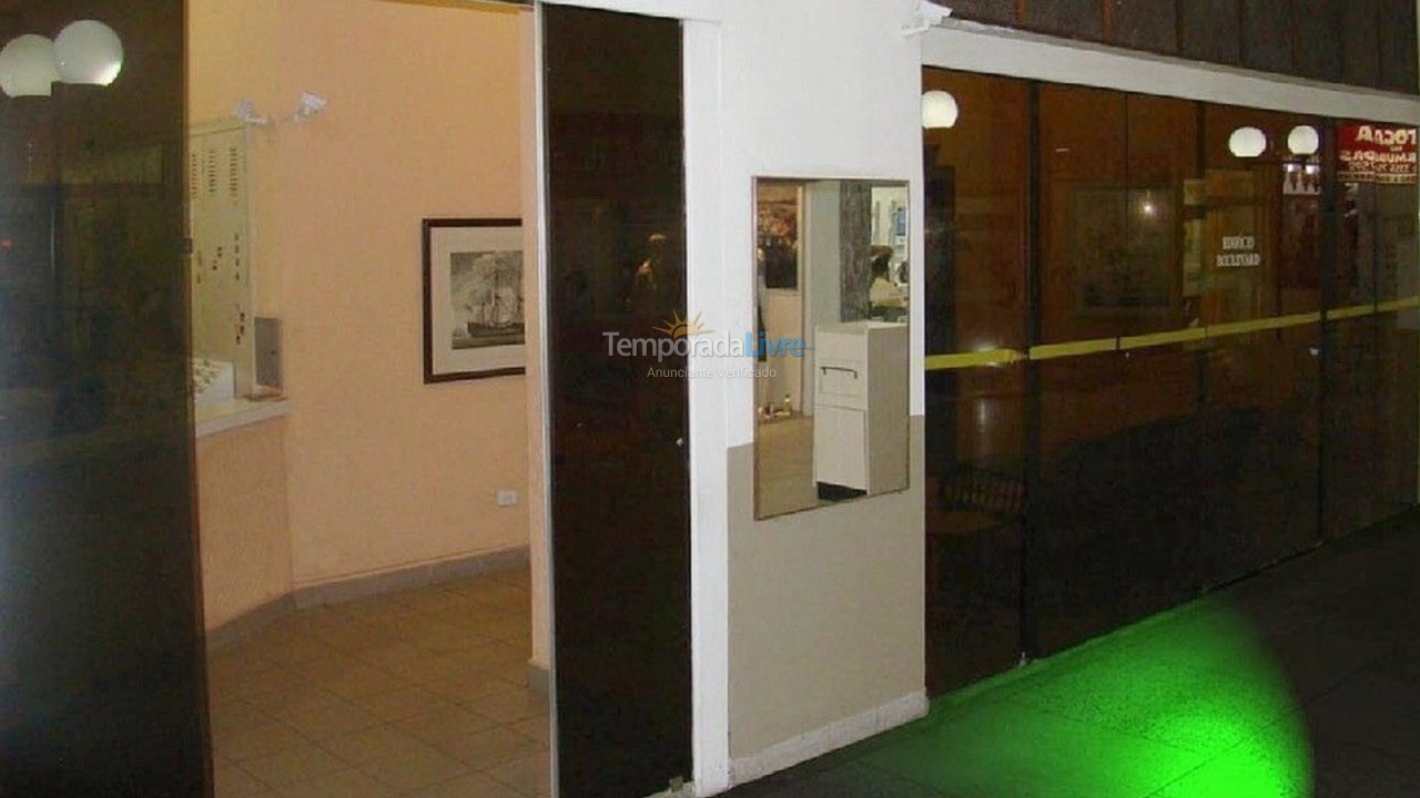 Apartamento para aluguel de temporada em Guarujá (Pitangueiras)