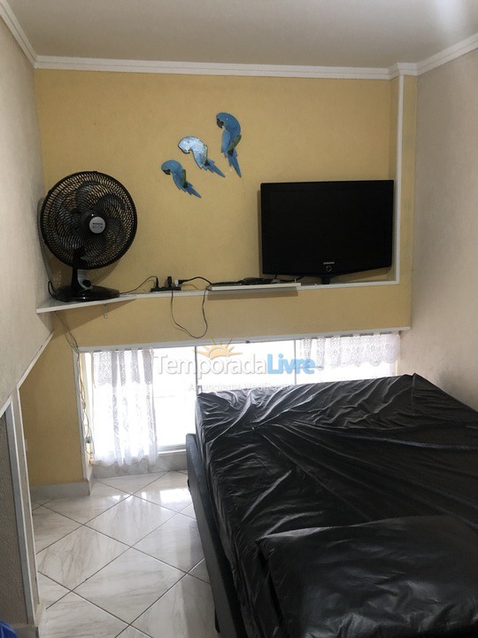 Apartamento para aluguel de temporada em Guarujá (Pitangueiras)