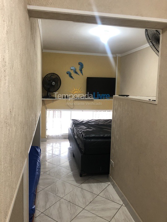 Apartamento para aluguel de temporada em Guarujá (Pitangueiras)