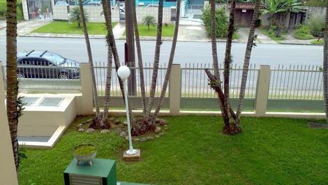 Wonderful Apartment 30 meters from Praia Grande de Ubatuba !!!