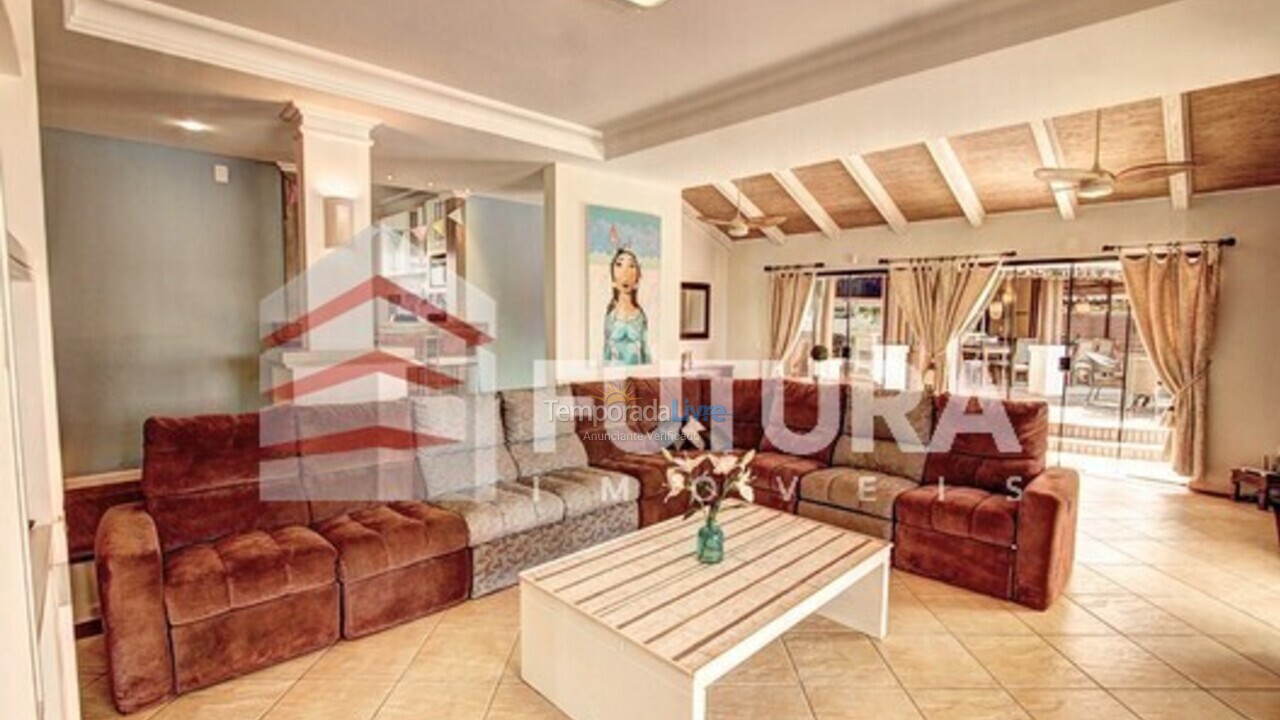 Casa para aluguel de temporada em Bombinhas (Mariscal)