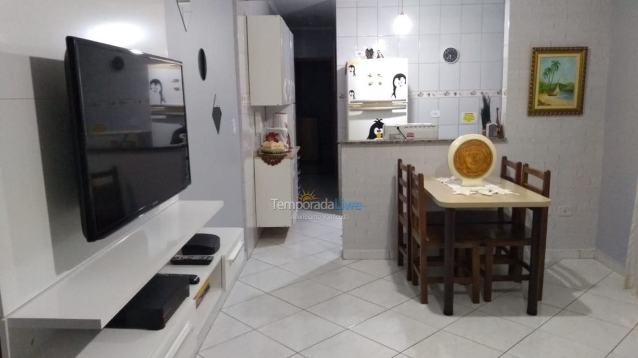 Apartamento para aluguel de temporada em Praia Grande (Guilhermina)