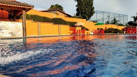 Chácara Grande com Toboágua em Mairinque