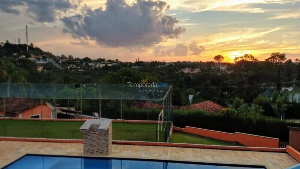 Chácara / sítio para aluguel de temporada em Mairinque (Condomínio Porta do Sol)