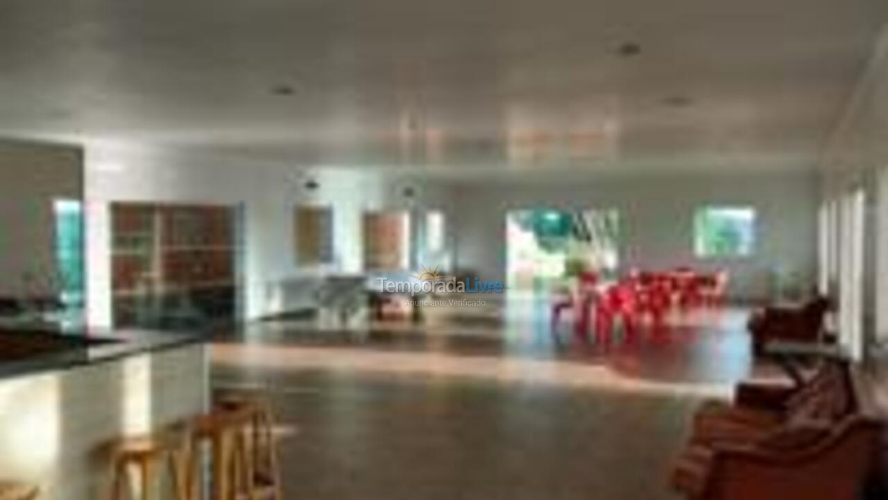 Chácara / sítio para aluguel de temporada em Mairinque (Condomínio Porta do Sol)