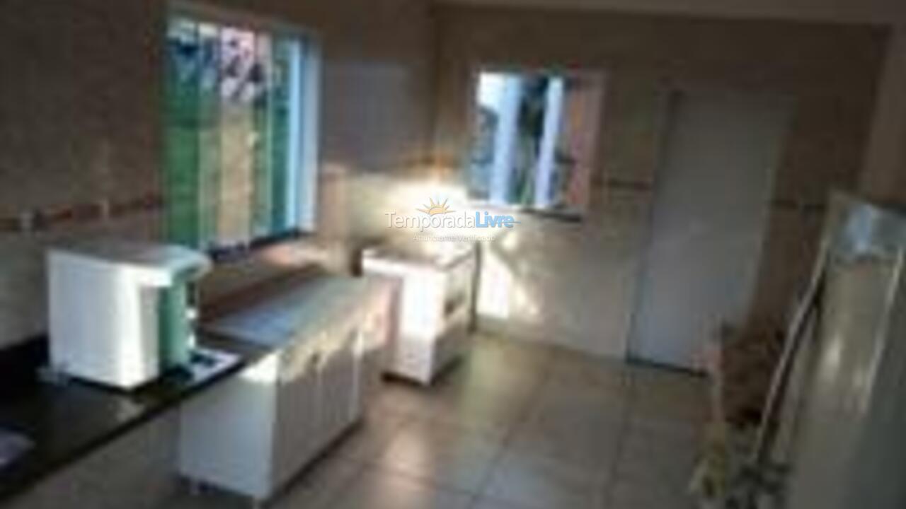 Chácara / sítio para aluguel de temporada em Mairinque (Condomínio Porta do Sol)