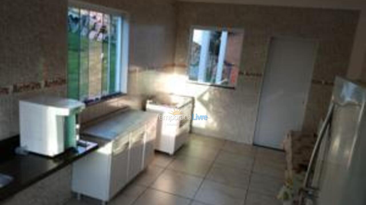 Chácara / sítio para aluguel de temporada em Mairinque (Condomínio Porta do Sol)