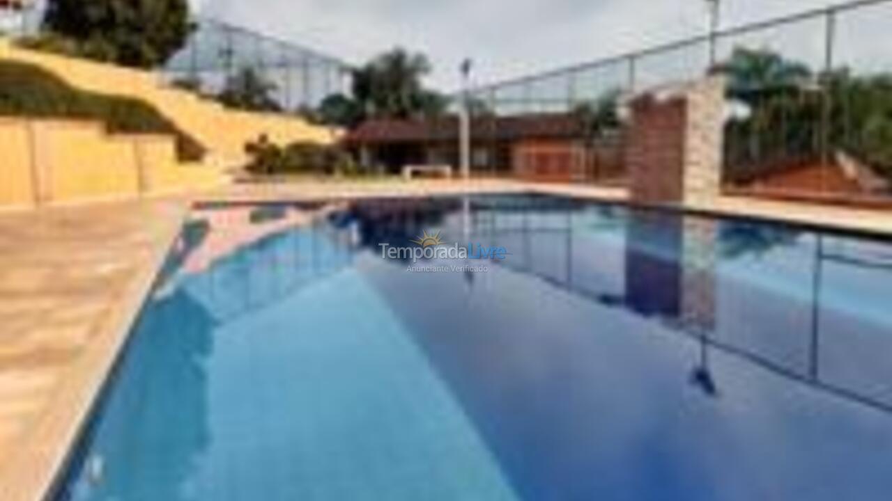 Chácara / sítio para aluguel de temporada em Mairinque (Condomínio Porta do Sol)