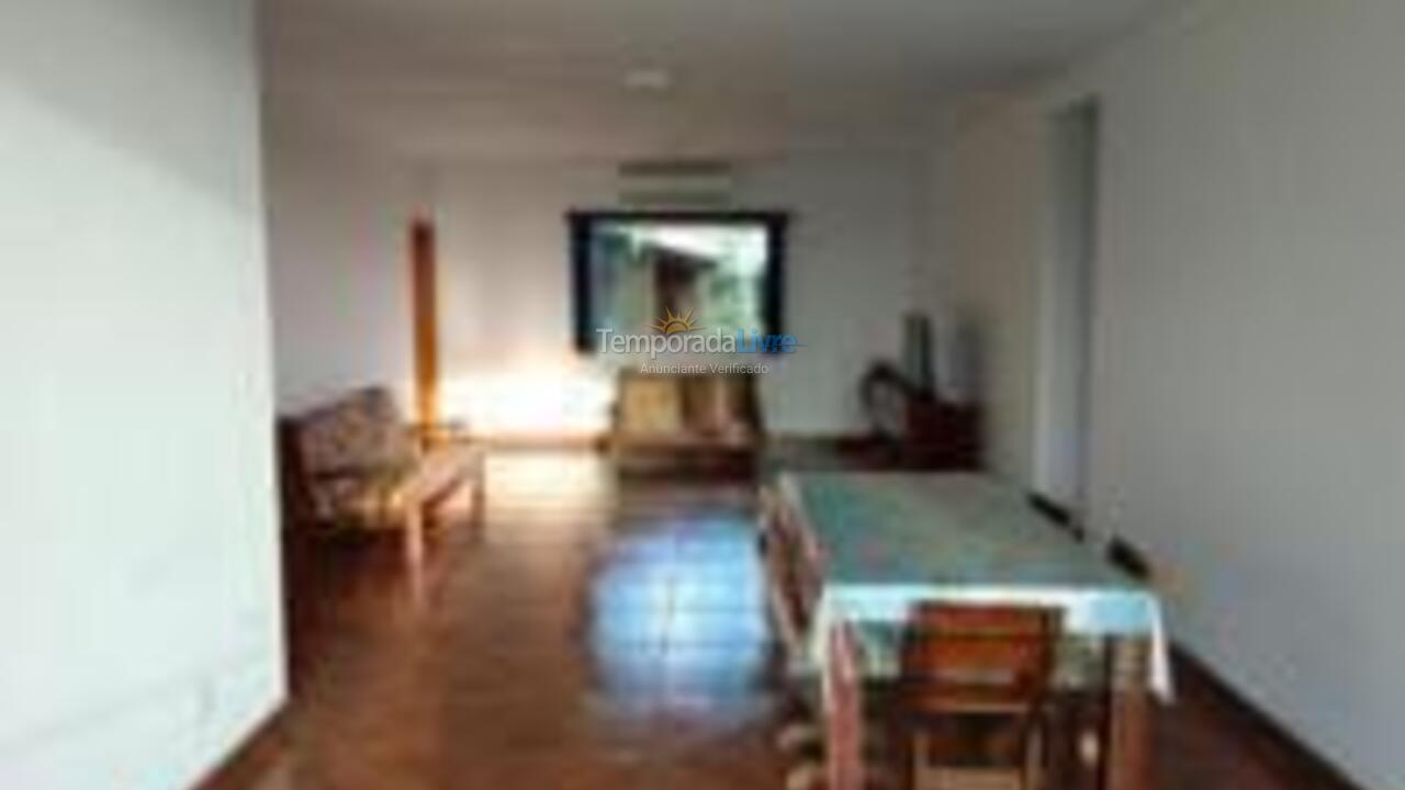 Chácara / sítio para aluguel de temporada em Mairinque (Condomínio Porta do Sol)