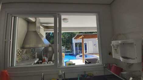 House on the Riviera de São Lourenço for families and friends