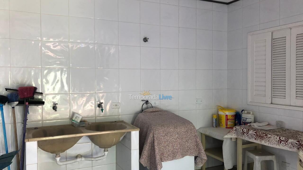 Casa para alquiler de vacaciones em Ubatuba (Condomínio Pedra Verde Domingas Dias)