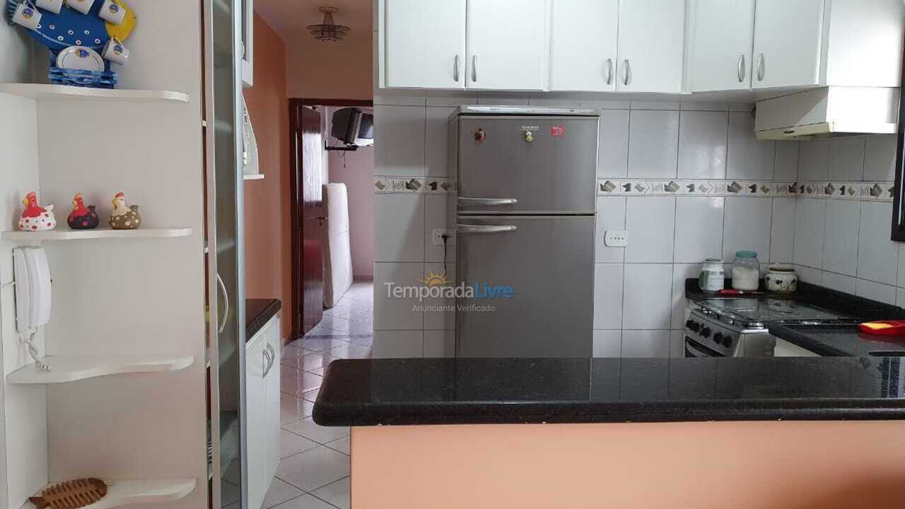 Apartamento para aluguel de temporada em Praia Grande (Guilhermina)
