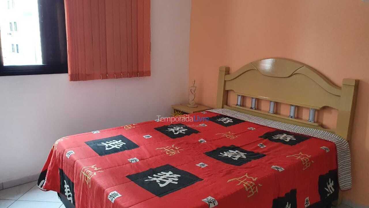 Apartamento para aluguel de temporada em Praia Grande (Guilhermina)
