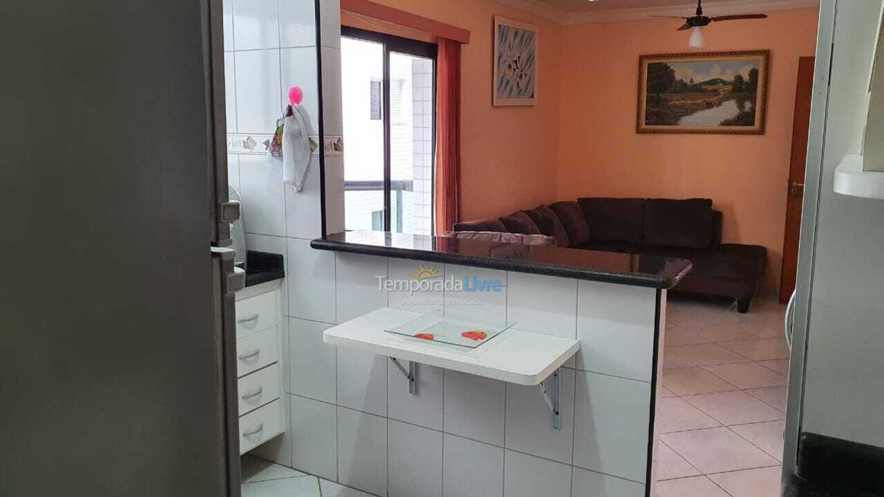 Apartamento para aluguel de temporada em Praia Grande (Guilhermina)