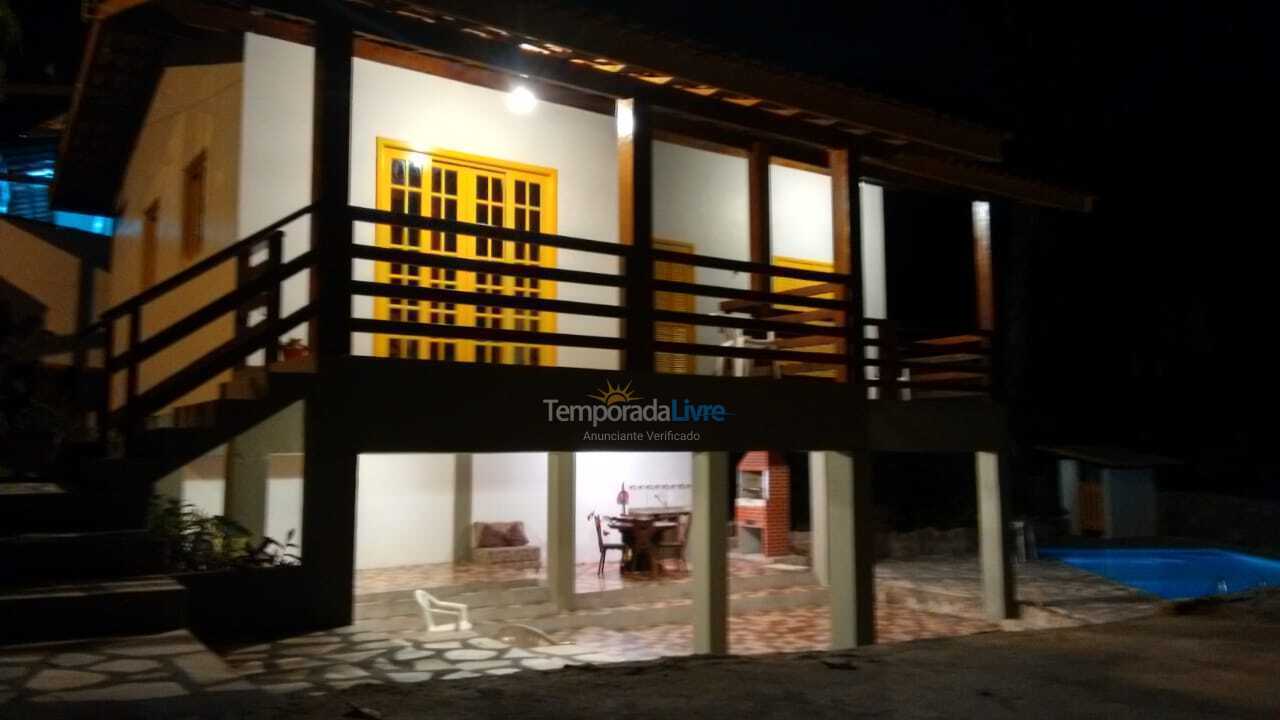 Casa para aluguel de temporada em Ubatuba (Enseada)