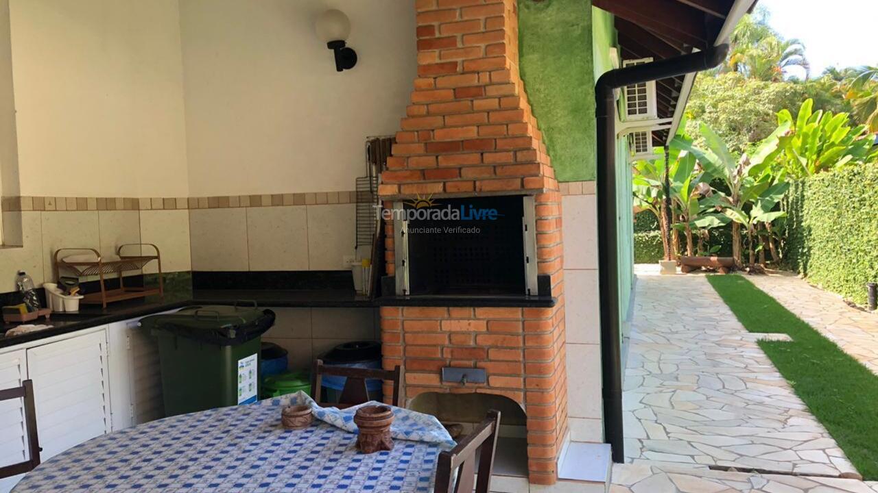 Casa para alquiler de vacaciones em Ubatuba (Condomínio Pedra Verde Domingas Dias)