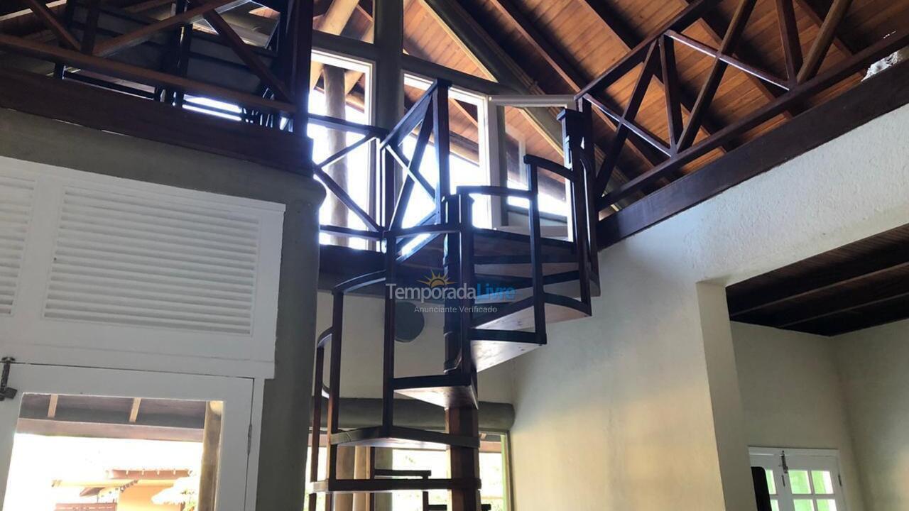 Casa para alquiler de vacaciones em Ubatuba (Condomínio Pedra Verde Domingas Dias)
