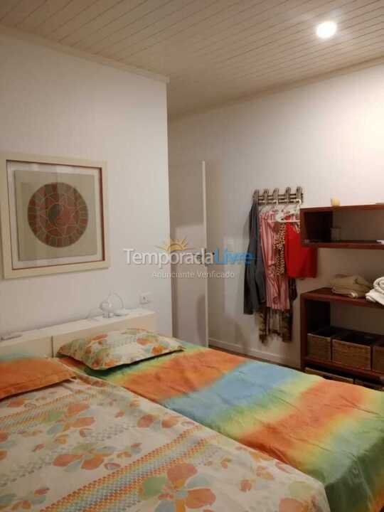 House for vacation rental in São Sebastião (Praia da Baleia)