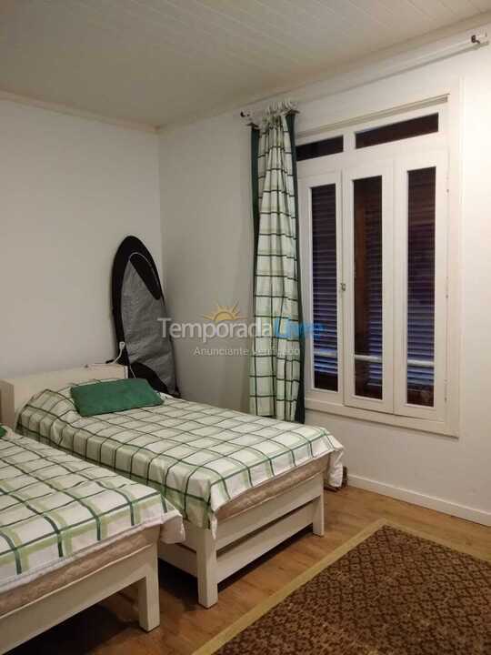 House for vacation rental in São Sebastião (Praia da Baleia)