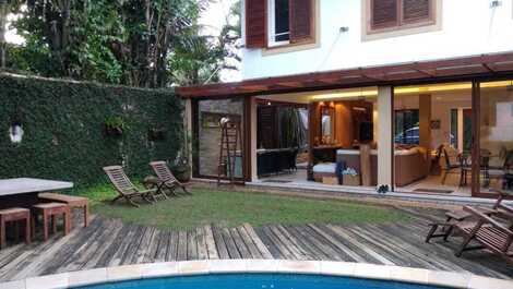 House for rent in São Sebastião - Praia da Baleia