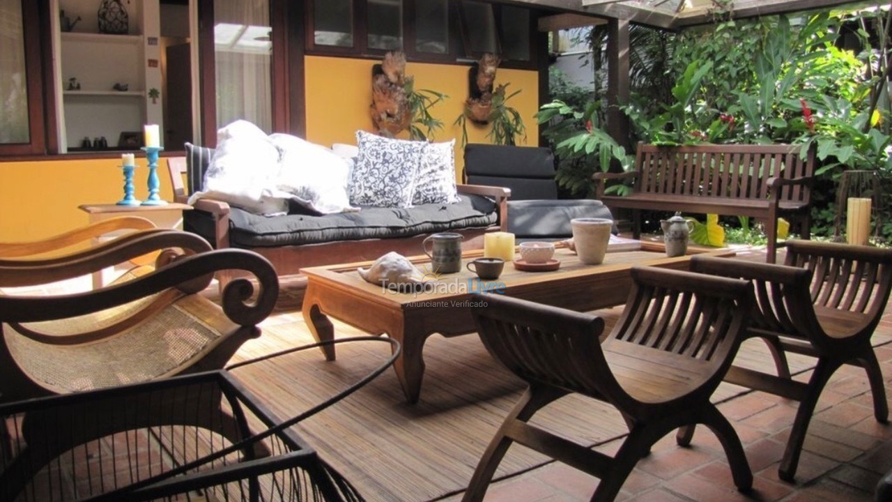 House for vacation rental in São Sebastião (Camburi)