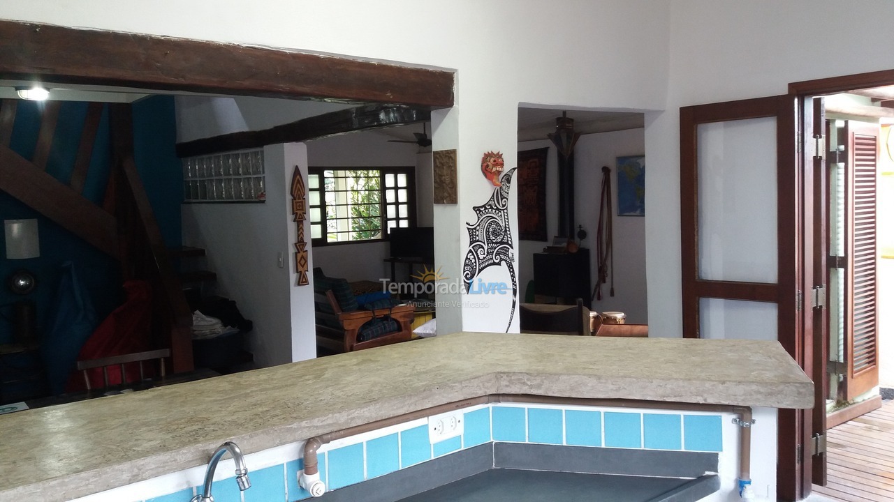 Casa para aluguel de temporada em São Sebastião (Maresias)