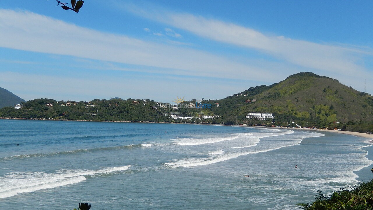 Apartamento para aluguel de temporada em Ubatuba (Praia das Toninhas)