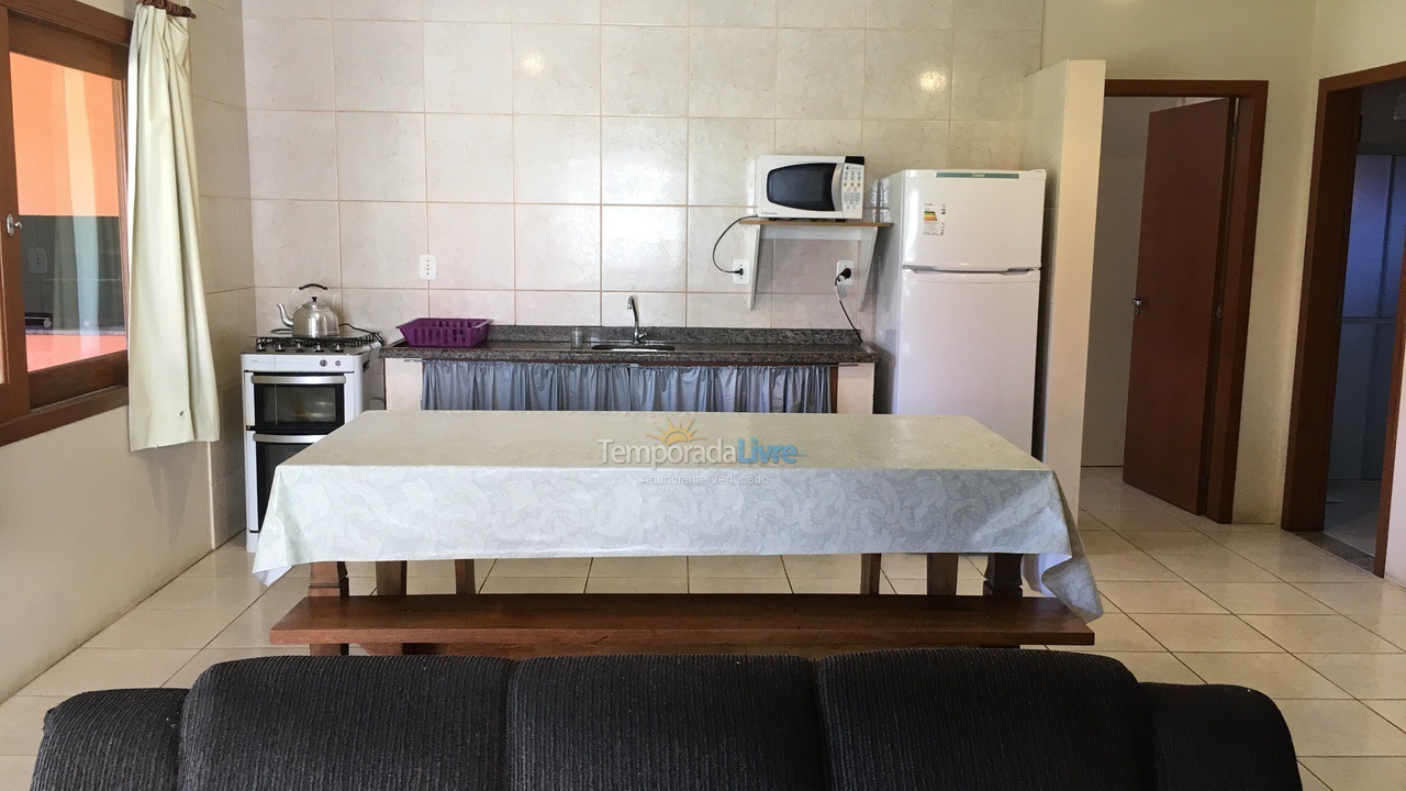 Casa para alquiler de vacaciones em Garopaba (Praia da Ferrugem)