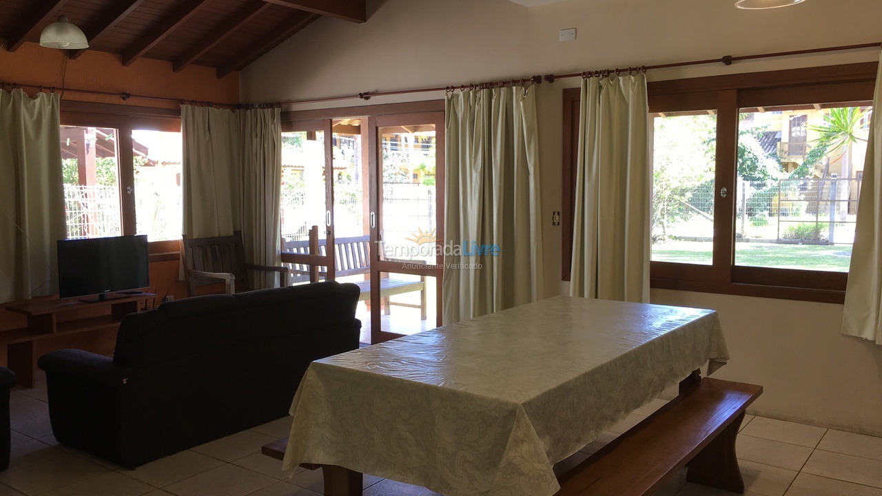 Casa para alquiler de vacaciones em Garopaba (Praia da Ferrugem)