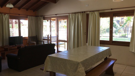 cozinha e sala conjugada