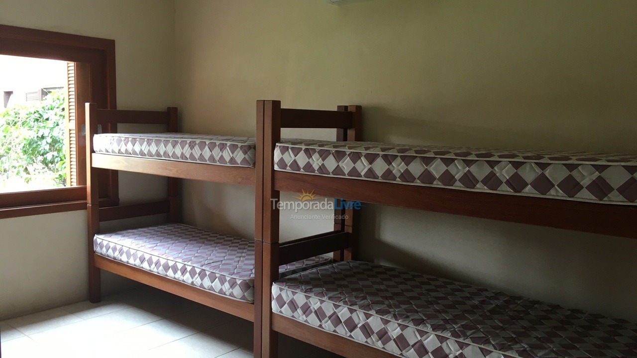 Casa para alquiler de vacaciones em Garopaba (Praia da Ferrugem)