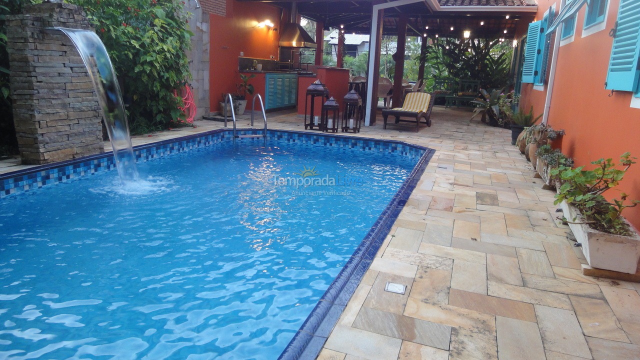 Casa para aluguel de temporada em São Sebastião (Toque Toque Pequeno)