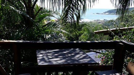 Casa para alugar em Imbituba - Praia do Rosa