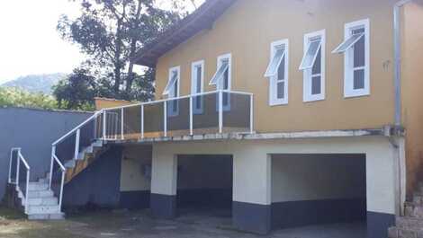 Casa em Condomínio com Wi-Fi - 300m da praia