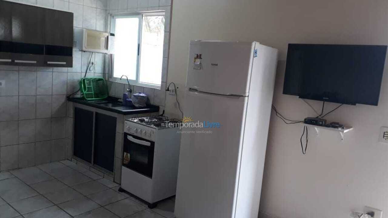 Casa para aluguel de temporada em Ubatuba (Maranduba)