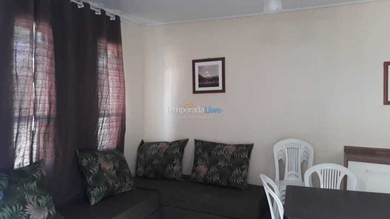 Casa para aluguel de temporada em Ubatuba (Maranduba)