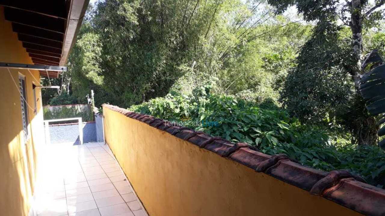 Casa para aluguel de temporada em Ubatuba (Maranduba)