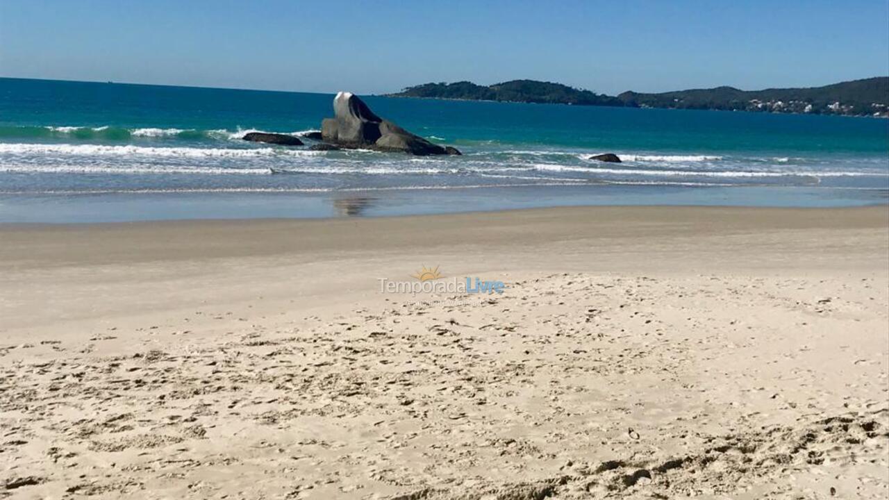 House for vacation rental in Bombinhas (Praia de Bombas)