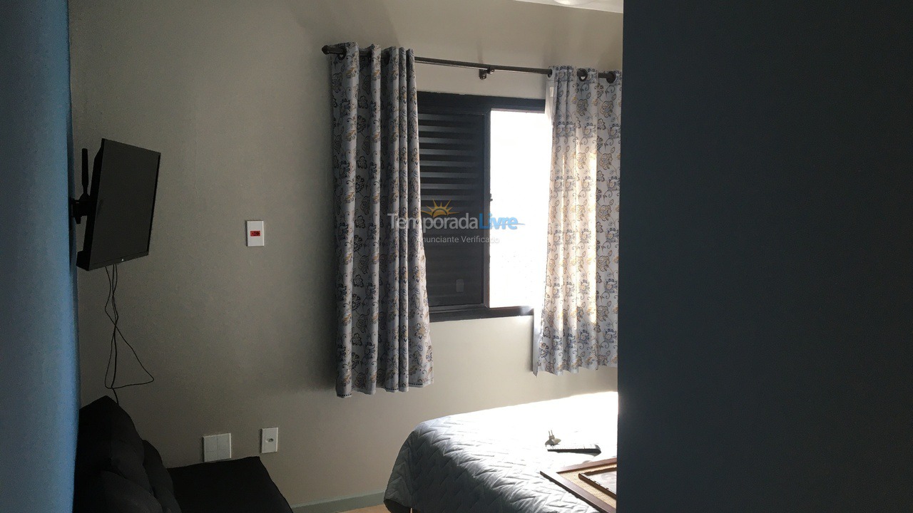 Apartamento para aluguel de temporada em Guarujá (Enseada)