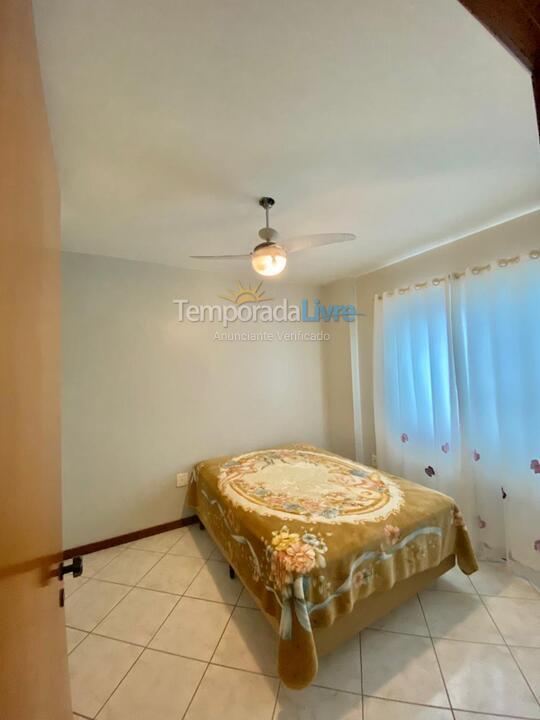 Apartment for vacation rental in Itapema (Meia Praia)