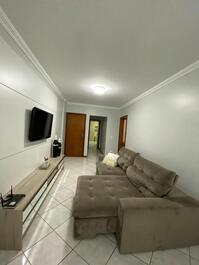 Seasonal apartment close to Russi and Russi shopping in Meia Praia!