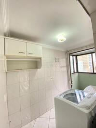 Seasonal apartment close to Russi and Russi shopping in Meia Praia!