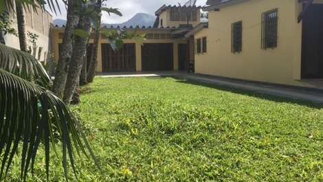 House 130 mts from the sea, 2 bedrooms, 10 people 4 car - WIFI - Barbecue