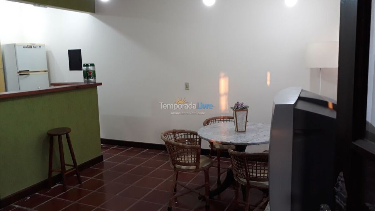 Casa para alquiler de vacaciones em Cabo Frio (Unamar)