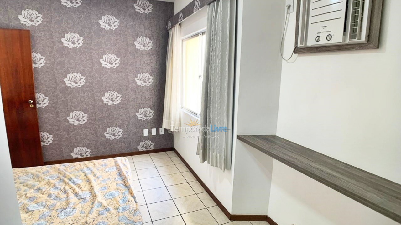 Apartamento para aluguel de temporada em Balneário Camboriú (Praia Central)