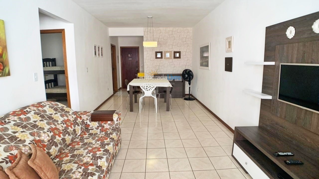Apartamento para aluguel de temporada em Balneário Camboriú (Praia Central)