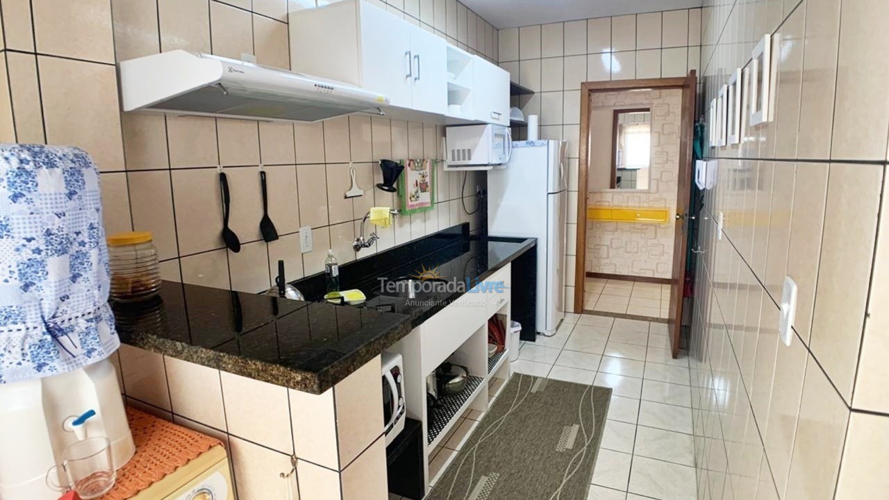 Apartamento para aluguel de temporada em Balneário Camboriú (Praia Central)