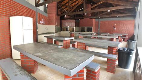 Ed. Ilhas do Sul: 1 bedroom / swimming pool and barbecue / wifi